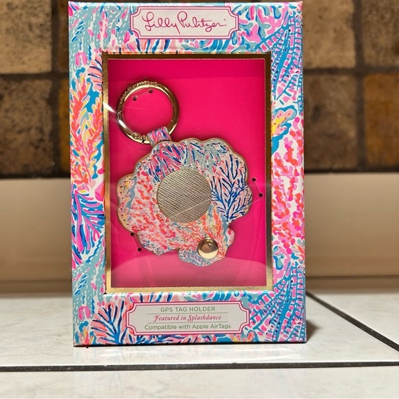 Lily Pulitzer GPS Apple Air tag holder. Splash dance pattern. NWTS. - Picture 1 of 9